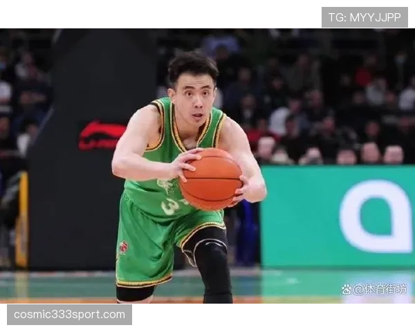 赵继伟场上邻家男友感，场下消费明细让我默默刷新三次